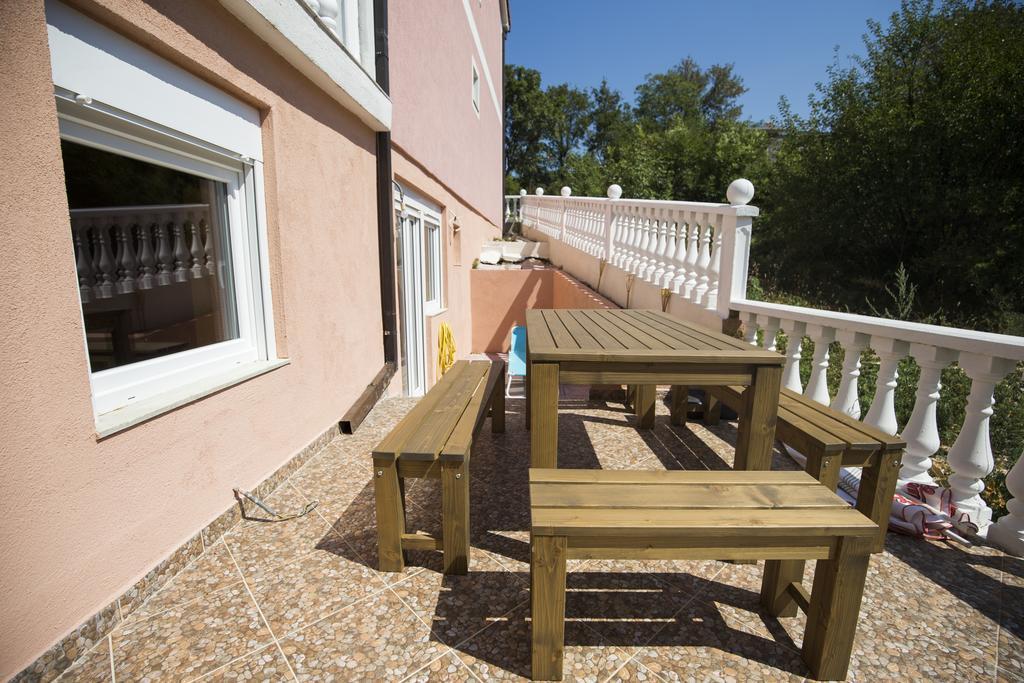 Apartments Adria Crikvenica Exterior photo